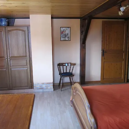 Semesterbostad La Ferme