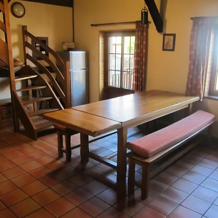 Semesterbostad La Ferme
